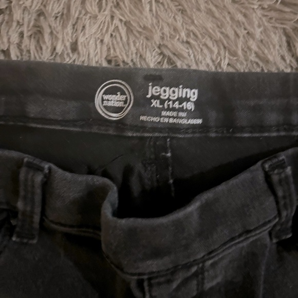 Wonder Nation jeggings - Picture 2 of 3
